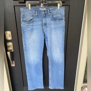 Wrangler Jeans—Regular Fit—34x29